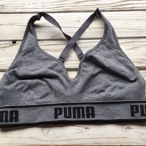 Puma Women’s Sport Bra. Gray Color. Size Medium.